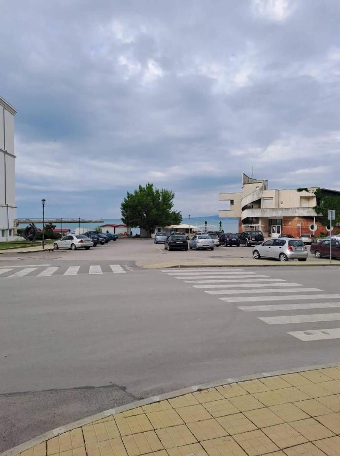 Апартамент Амира 3 Balchik Exterior foto