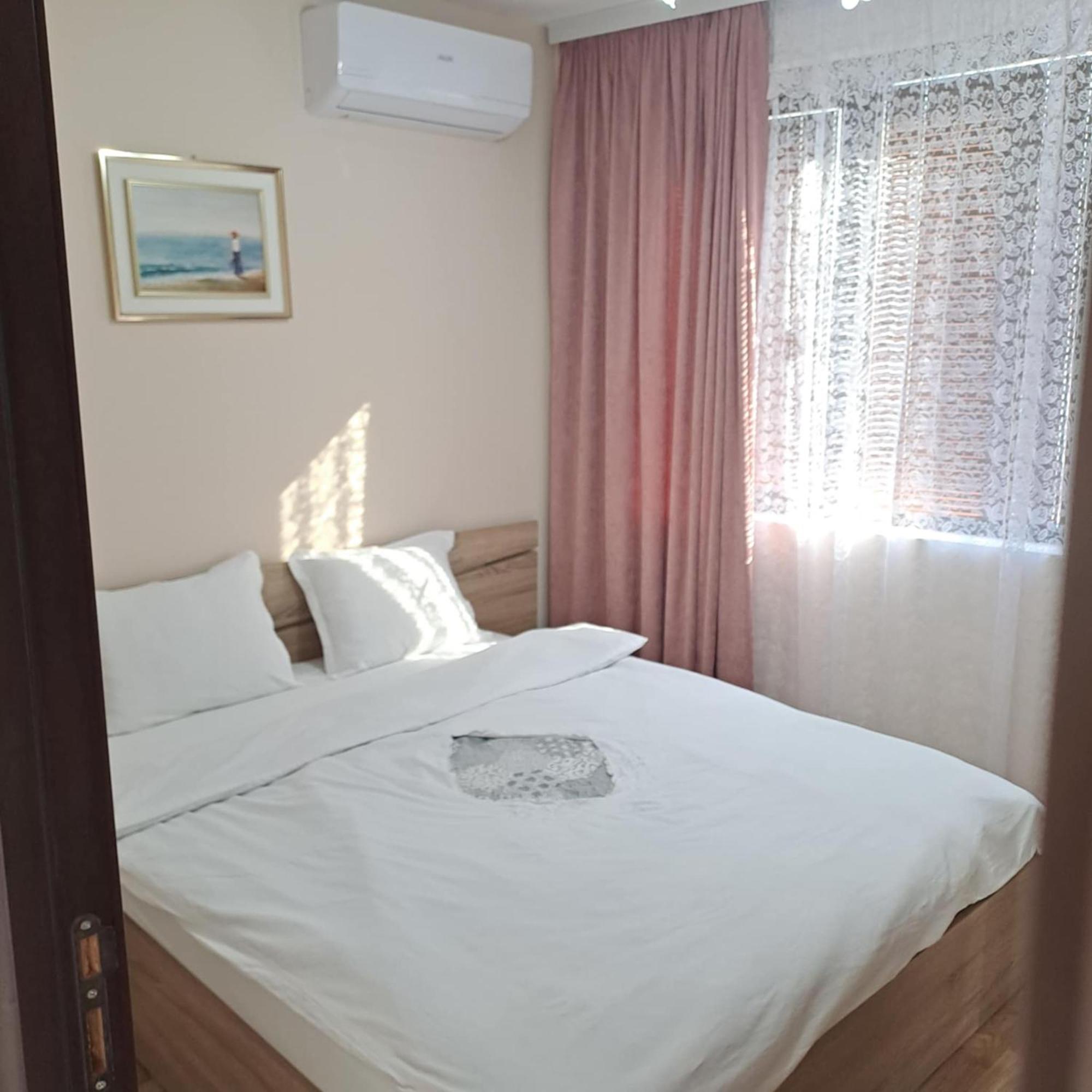 Апартамент Амира 3 Balchik Exterior foto