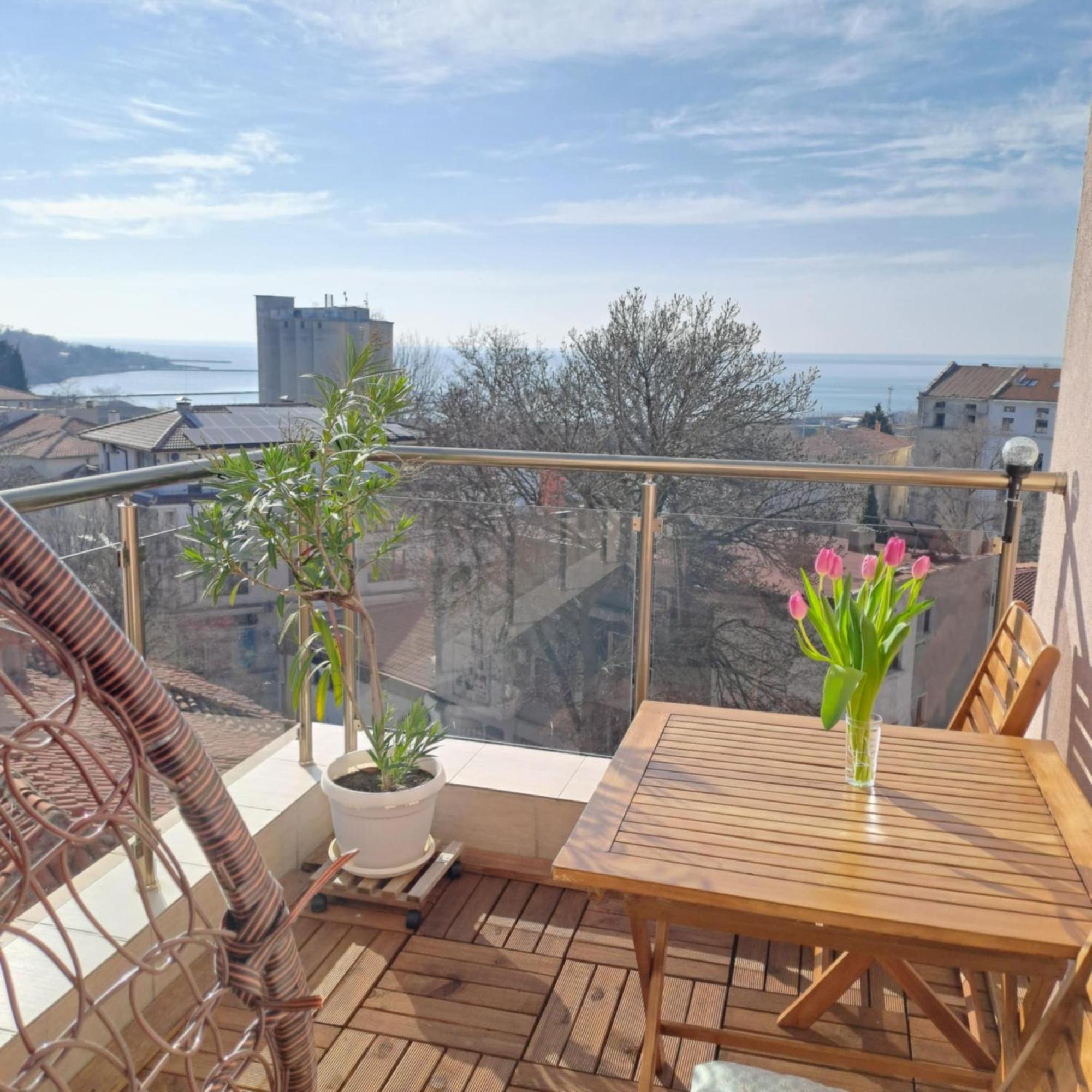 Апартамент Амира 3 Balchik Exterior foto